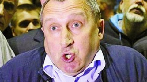 22 сентября. Родился Андрей Дещица: Став на волне революции и.о. министра, спел самую популярную песню