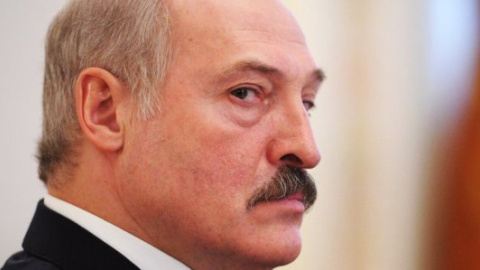 ​Впереди РФ - назад, в СССР?! Лукашенко приказал ввести наказание за тунеядство