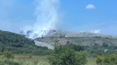На звалищі шукають рятувальників. Фото: соцмережі