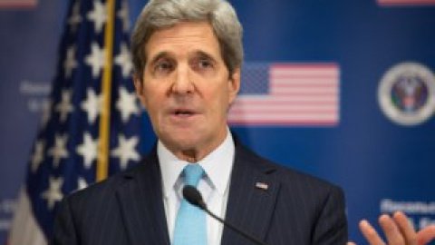Госсекретарь США назвал Дещицу "голосом украинского народа"