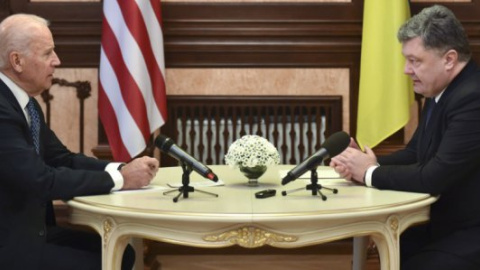 Порошенко зустрівся з Байденом