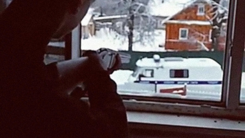 Подростки убежали из дома. Скриншот видео