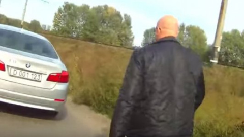 МВС показало відео інциденту з російським дипломатом-порушником