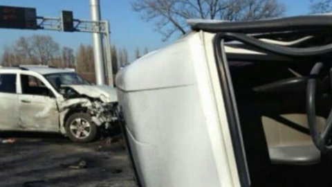 ​З'явилися фотографії з місця ДТП, яка паралізувала в'їзд в Київ