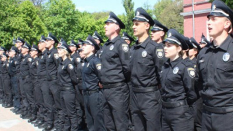 У Кіровограді патрульні поліцейські склали присягу
