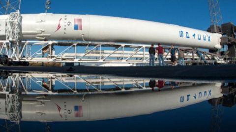 ​SpaceX отменила запуск спутника за 12 минут до старта