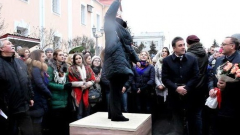 На честь Леонтовича тисяча хористів заспівали знаменитий різдвяний "Щедрик"