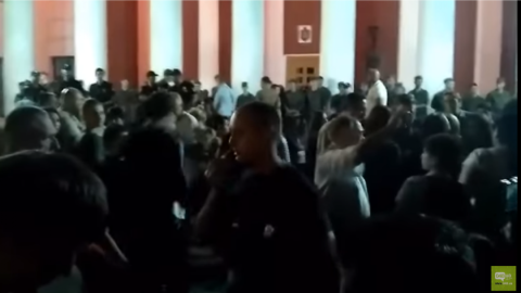Одесити заночують під мерією, щоб закликати до відповіді Труханова за загиблих дітей