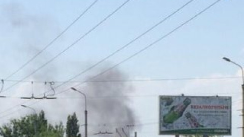 Пожар в аэропорту Донецка во время АТО. Фото: @egor_mq