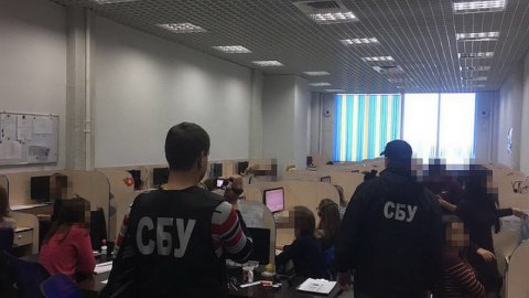 СБУ припинила роботу 2 колл-центрів. Фото: ssu.gov.ua