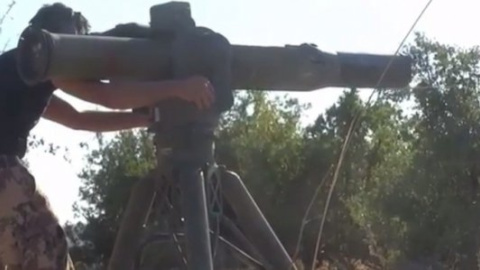 З'явилося відео, як сирійці підбили російський вертоліт