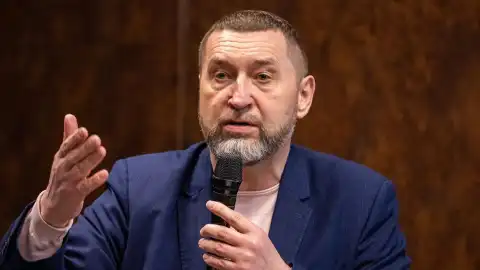 Украина должна идти в ногу с ЕС в вопросе налогообложения табачных стиков, – эксперт