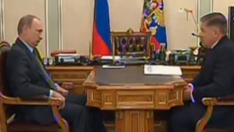 Після тижня надій Кремль показав живого Путіна по ТБ