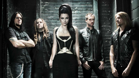 Evanescence. Фото з альбому The Bitter Truth
