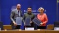 Ukraine and the European Union sign security agreement