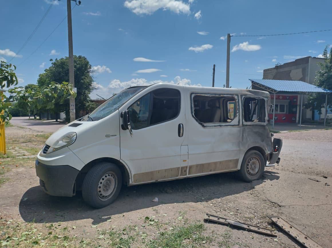 Пошкоджений автомобіль. Фото: Херсонська ОВА