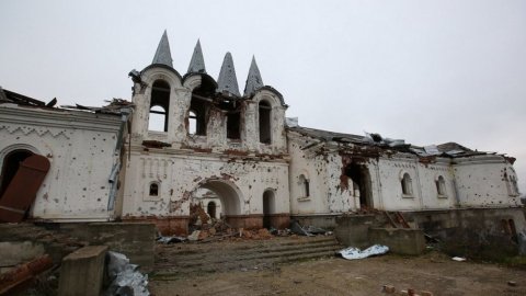 Разрушенный оккупантами Свято-Георгиевский скит. Фото: svlavra.church.ua.