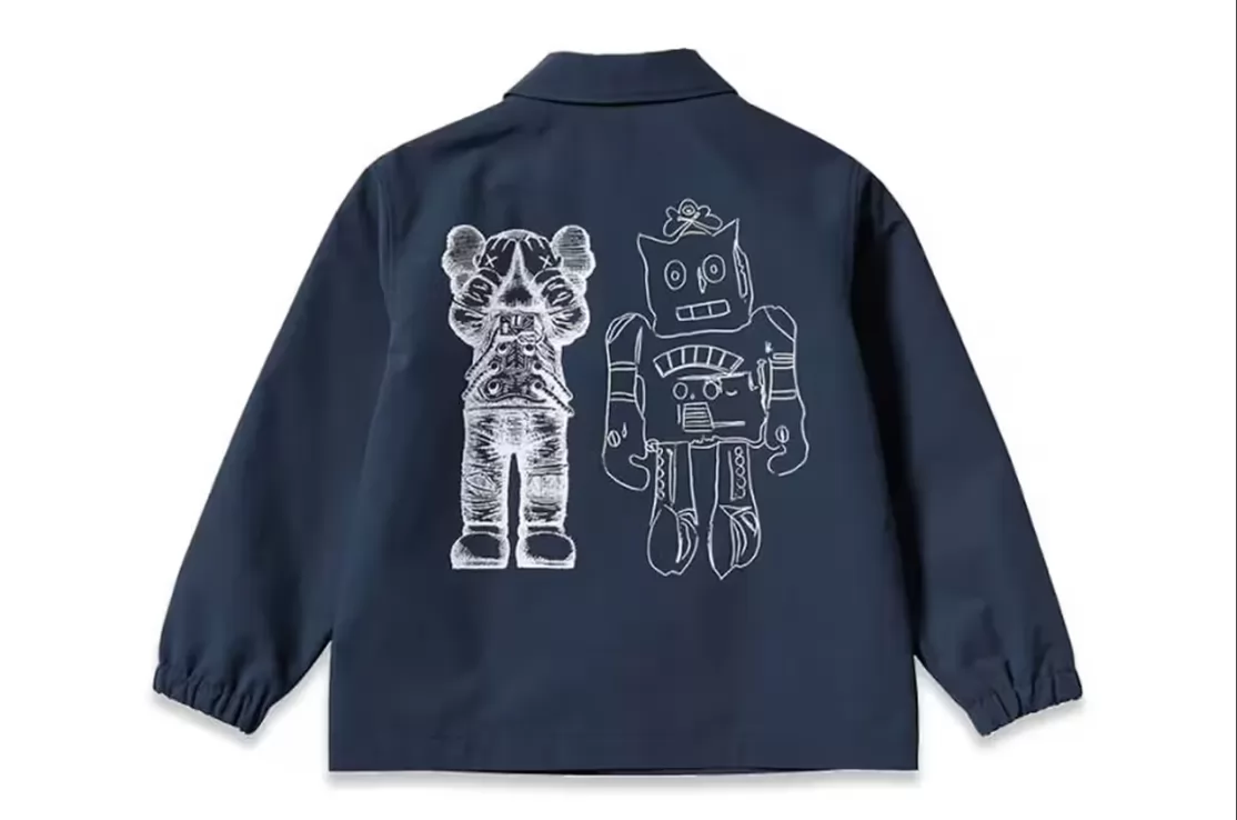 Бренд UNIQLO поєднав роботи Енді Воргола з фірмовими персонажами американського художника KAWS Бренд UNIQLO поєднав роботи Енді Воргола з фірмовими персонажами американського художника KAWS
