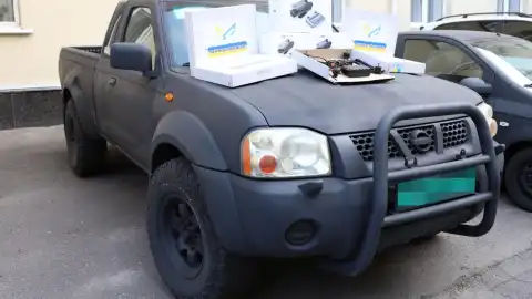 Representatives of the "Union of Television and Film Industry Entrepreneurs" together with other volunteers handed over cars, drones and quadrocopters to the military from Khmelnytsky