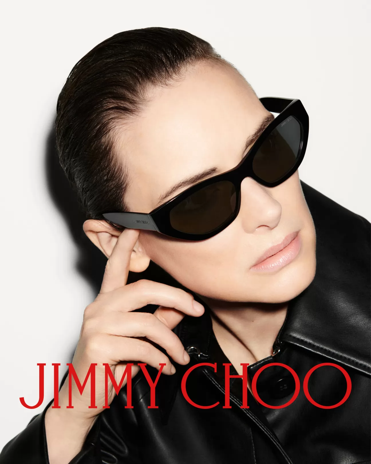 Вайнона Райдер стала обличчям нової рекламної кампанії Jimmy Choo Вайнона Райдер стала обличчям нової рекламної кампанії Jimmy Choo