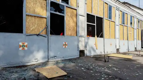 Россияне атаковали пожарно-спасательную часть города Никополь. Фото: ГосЧС Днепропетровщины