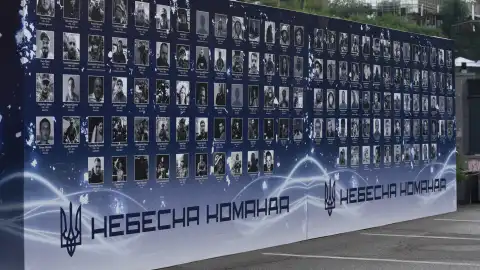 Экспозиция в честь украинских спортсменов, погибших в войне с РФ. Фото: Минмолодежьспорта
