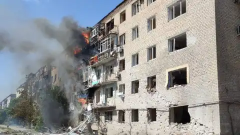 Последствия обстрелов в Донецкой области. Фото: Нацполиция