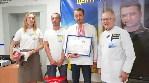 Миссия – спасать жизнь: БФ молодежной инициативы "Надежда" и меценат Анатолий Шкрибляк помогают военным и медикам на передовой