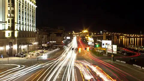 Дорожное движение. Фото: 5.ua