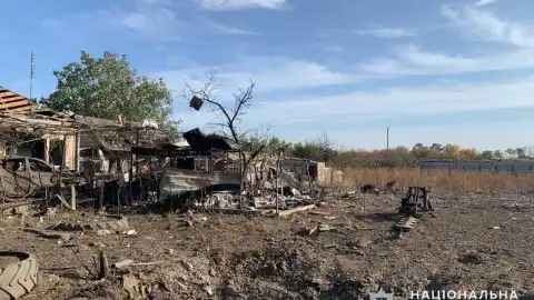 Последствия обстрелов в Донецкой области. Фото: Нацполиция