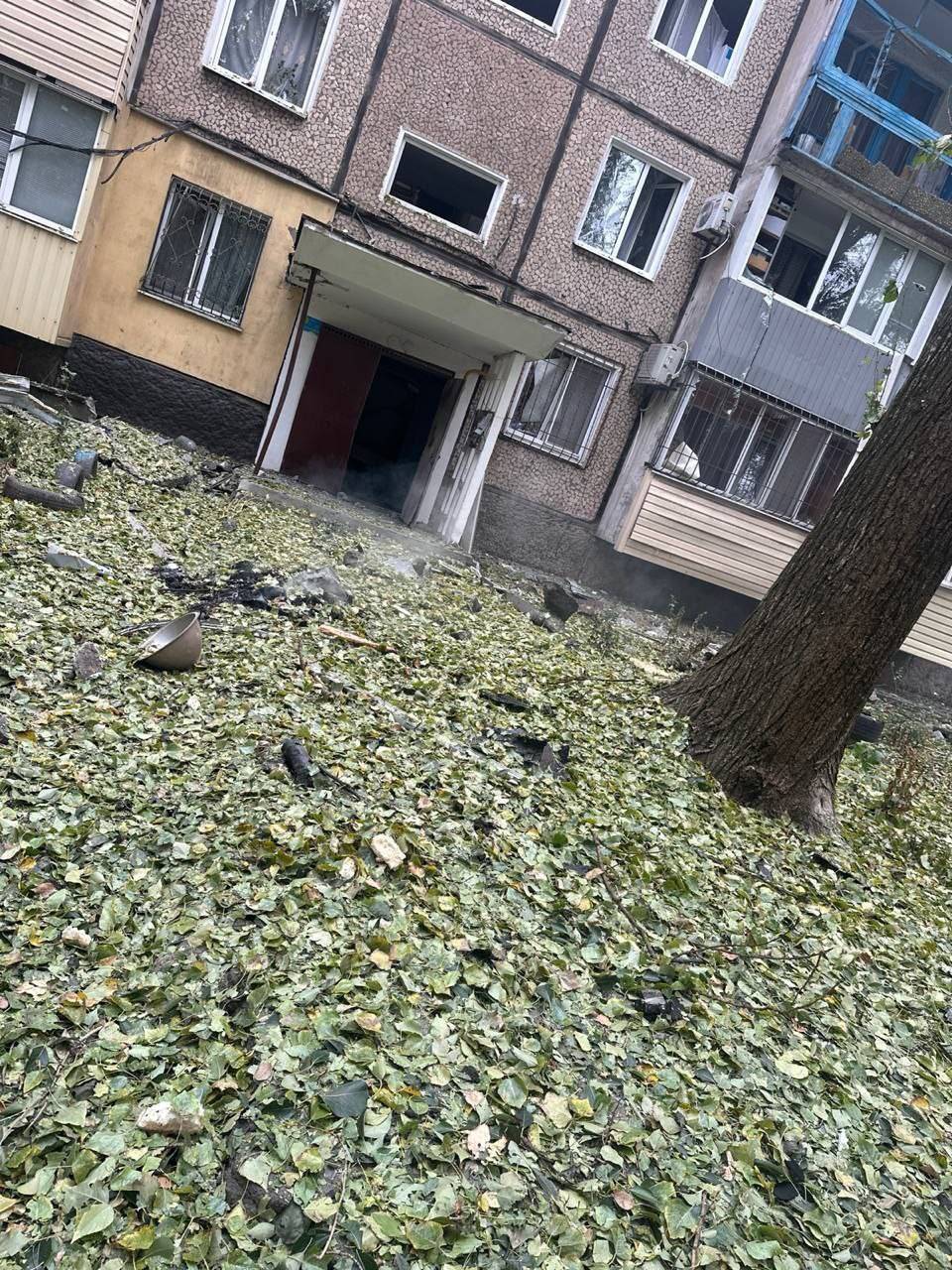 Наслідки ворожої атаки по Кривому Рогу. Фото: Telegram/Сергій Лисак/Дніпропетровська ОДА (ОВА)
