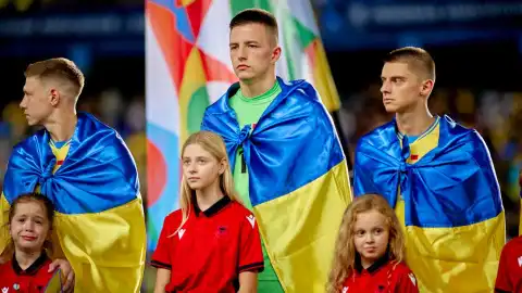 Николай Матвиенко, Анатолий Трубин и Виталий Миколенко. Фото: Depositphotos