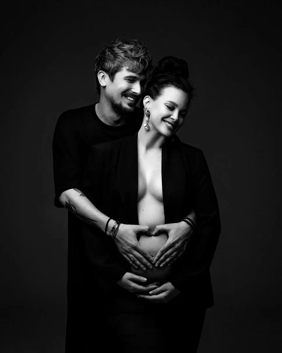 Олексій Завгородній та Юлія Сахневич. Фото: instagram.com/positiff Олексій Завгородній та Юлія Сахневич. Фото: instagram.com/positiff
