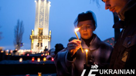 Киевляне почтили память жертв Голодомора