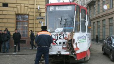 Авария произошла на перекрестке проспекта Свободы и улицы Беринды.