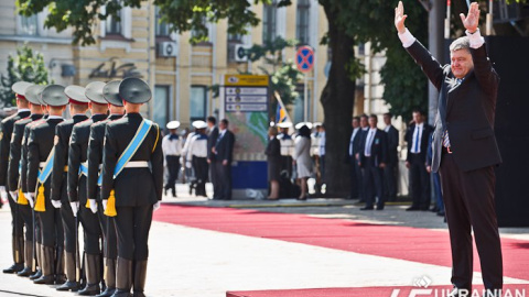 ​Первый год президентства Порошенко в фотографиях