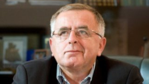 Петр Писарчук пообещал концерты известных групп в обмен на голоса молодежи.