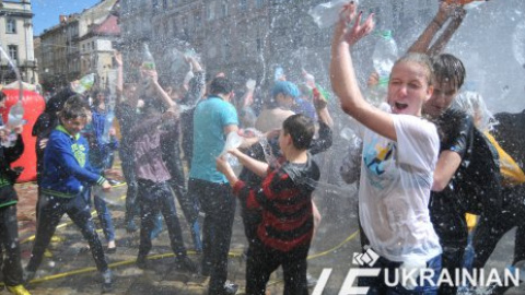 "Мокрый понедельник" во Львове