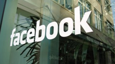 Количество украинцев на Facebook с апреля 2009 года выросло на 2700%.