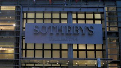 Общая сумма выручки на торгах Sotheby's работ послевоенного искусства составил 375 миллионов.