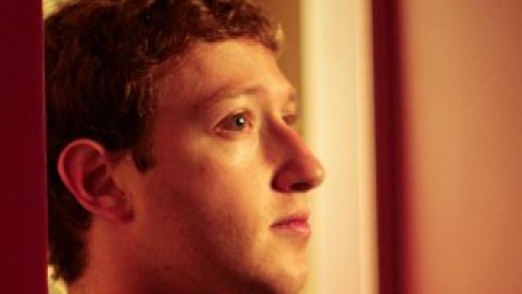 Сам Цукерберг пока что помолвку не подтвердил.