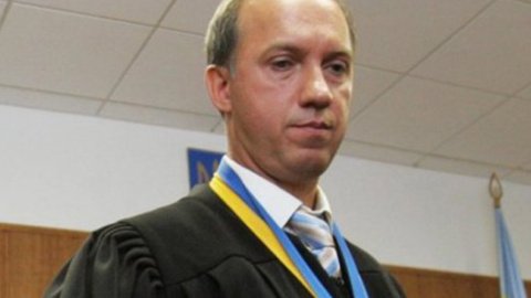 Найбільш обдарований прокурор: заступник генпрокурора Бачун не отримував доходи, йому просто "надарували" 6 мільйонів