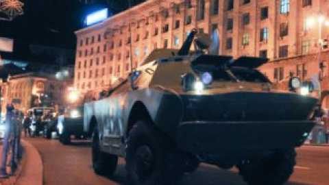 БТР проехались по центру столицы.
