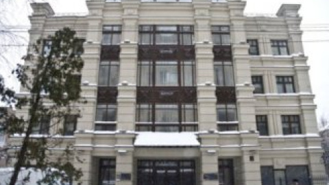 Пятиэтажнный особняк находится в центре столицы на ул. Немировича-Данченко, 16.