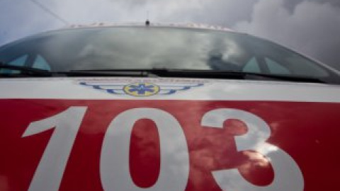 Бригады скорой медицинской помощи доставили пострадавших в лечебные учреждения.