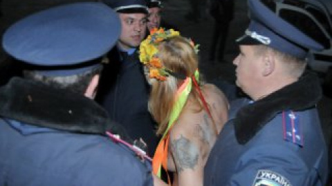Femen - заядлые противницы Евро-2012.