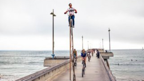 Самый высокий велосипед в мире, который получил название Richie Trimble’s Stoopid Tall bike.