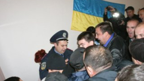 "Свобода" разблокировала работу Львовской городской избирательной комиссии.