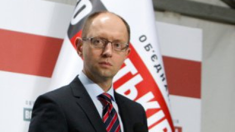 Глава фракции "Батькивщина" Арсений Яценюк.