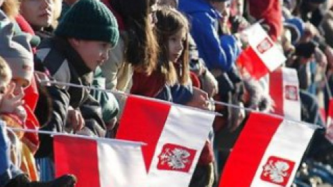 В Варшаве подняты флаги, запланировано 23 манифестации.